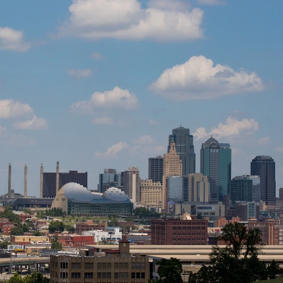 Wide view of the Kansas City skyline on a beautiful day.