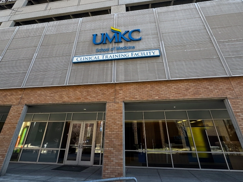 Exterior view of UMKC's Clinical Training Facility on Hospital Hill in downtown Kansas City.